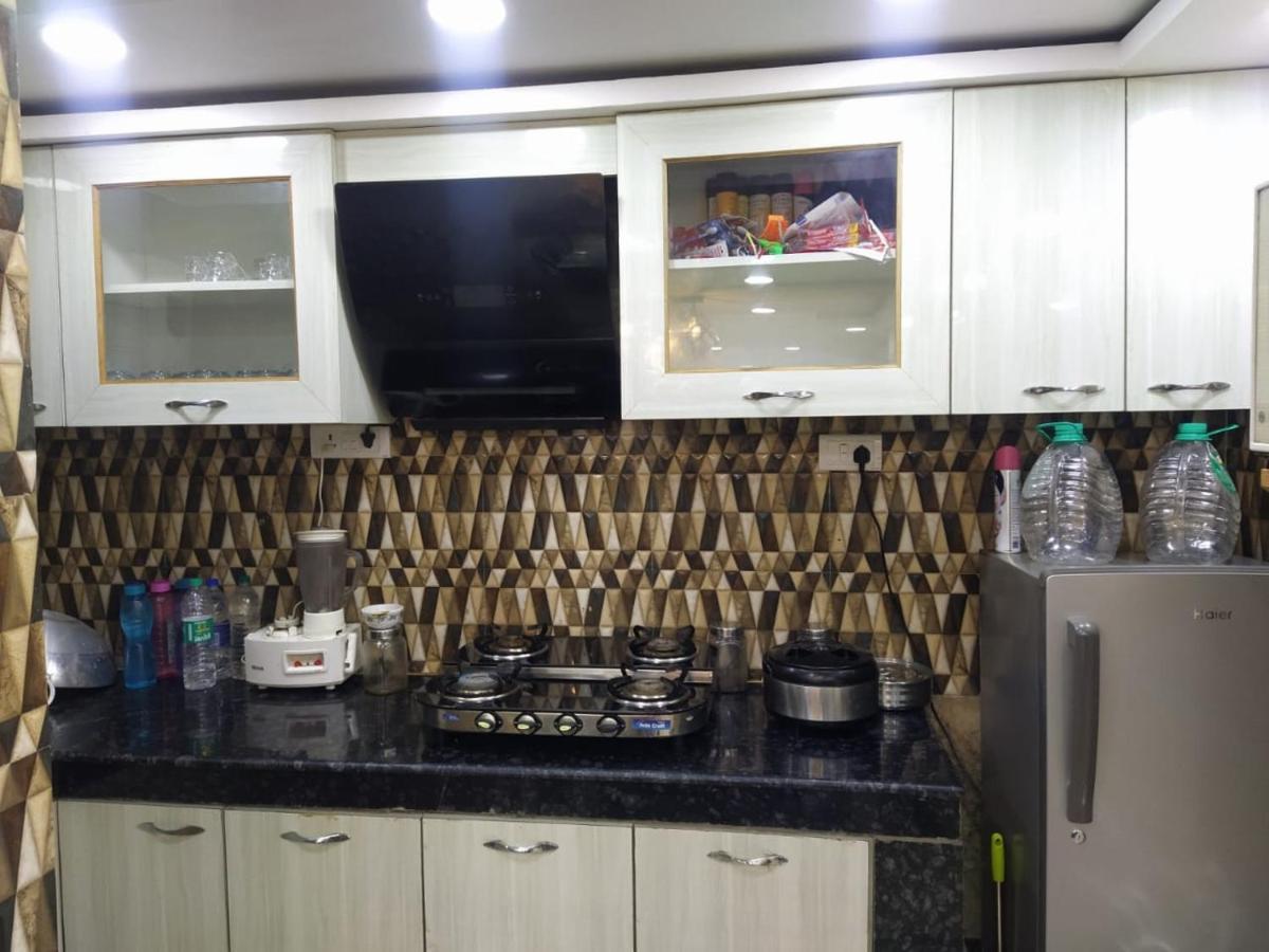מוסורי Rudhraksh Villa 4Br- Perfect Vacay Villa מראה חיצוני תמונה