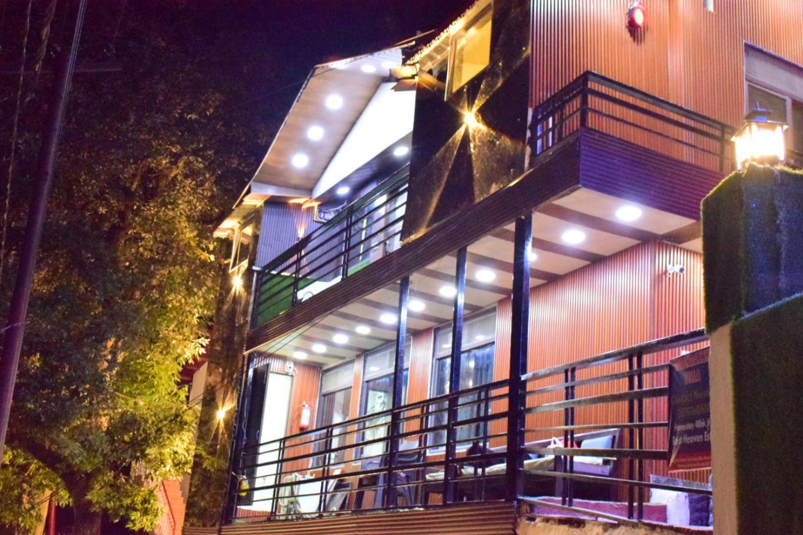 מוסורי Rudhraksh Villa 4Br- Perfect Vacay Villa מראה חיצוני תמונה