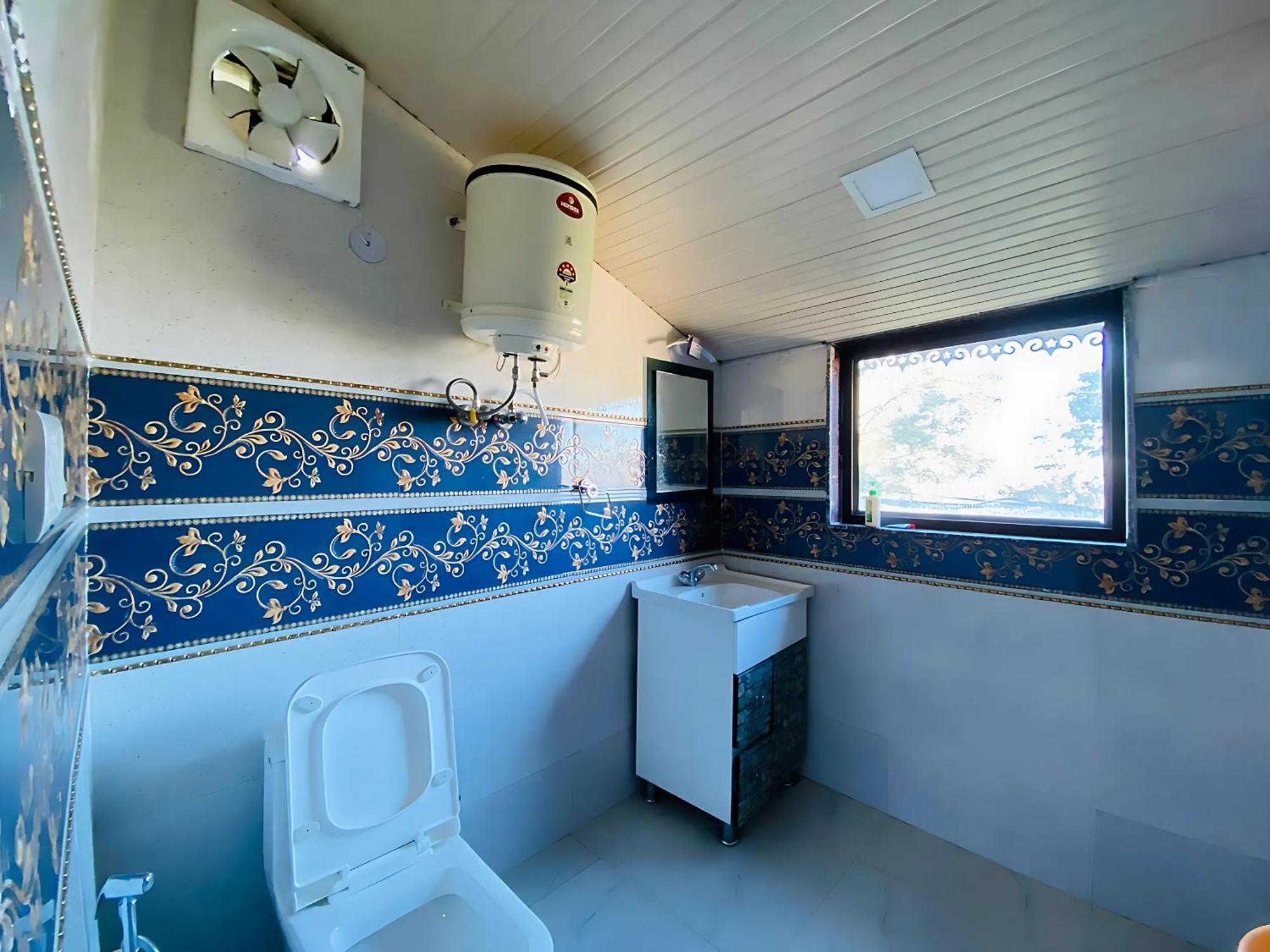 מוסורי Rudhraksh Villa 4Br- Perfect Vacay Villa מראה חיצוני תמונה