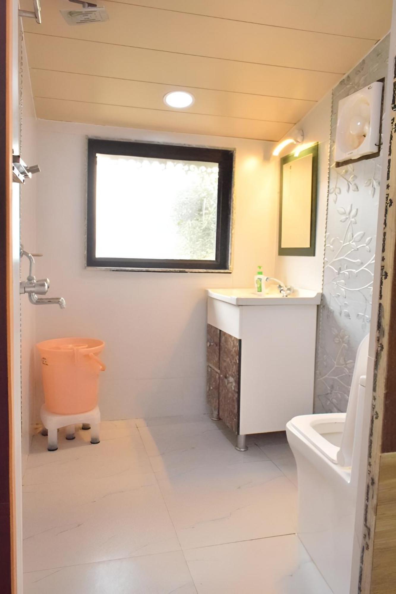 מוסורי Rudhraksh Villa 4Br- Perfect Vacay Villa מראה חיצוני תמונה