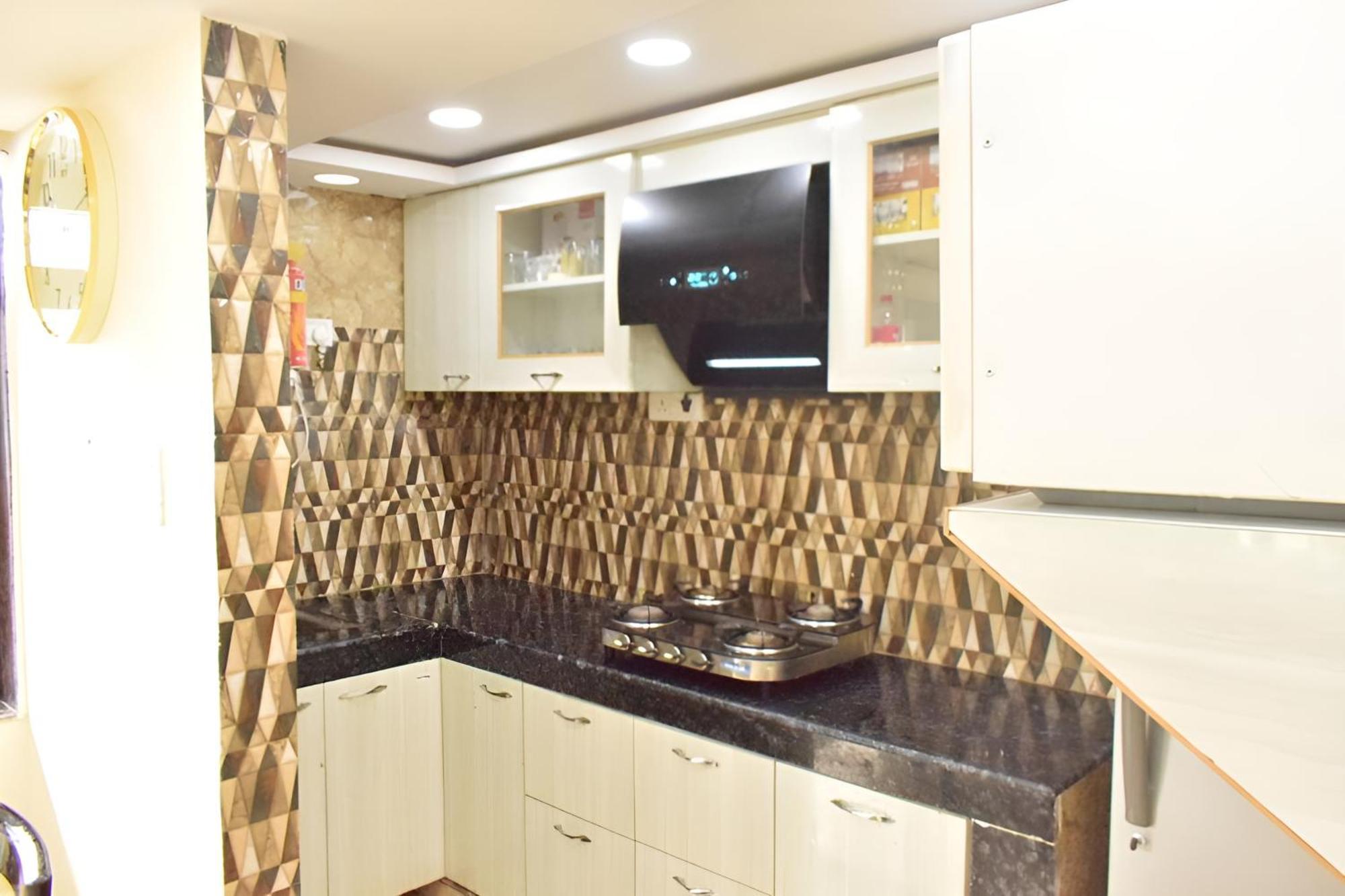 מוסורי Rudhraksh Villa 4Br- Perfect Vacay Villa מראה חיצוני תמונה
