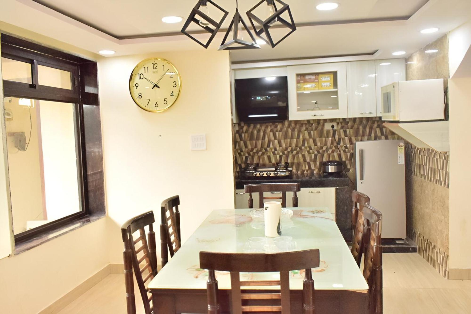 מוסורי Rudhraksh Villa 4Br- Perfect Vacay Villa מראה חיצוני תמונה