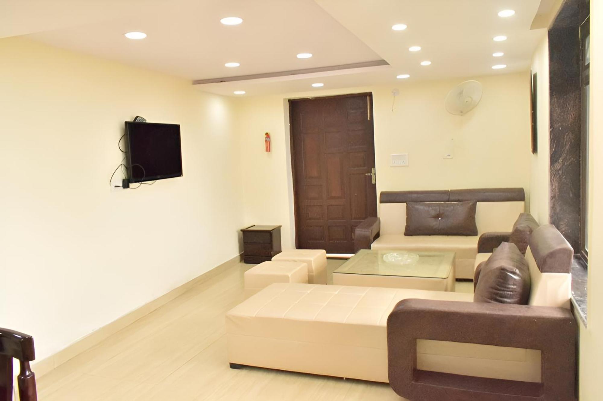 מוסורי Rudhraksh Villa 4Br- Perfect Vacay Villa מראה חיצוני תמונה